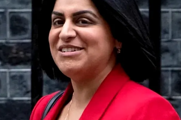 Marea Britanie taie vizele pentru țările care nu își primesc migranții înapoi