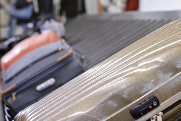 Autoritățile britanice le interzic turiștilor să aducă mai multe produse din Europa! Lista completă a mărfurilor interzise