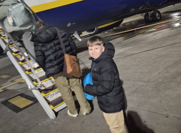 Băiat român de 9 ani, născut și stabilit în Marea Britanie, blocat în străinătate din cauza schimbării regulilor de intrare în Marea Britanie