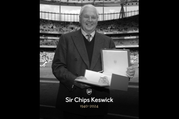 A încetat din viaţă Sir Chips Keswick, fost preşedinte al clubului Arsenal Londra