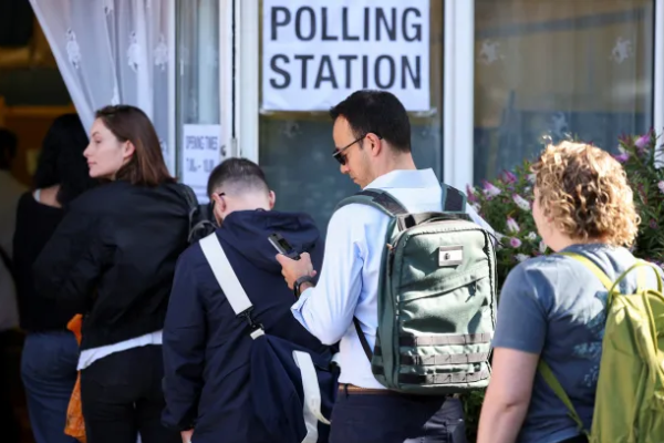 Marea Britanie reduce vârsta de vot la 16 ani. Când va intra în vigoare această măsură