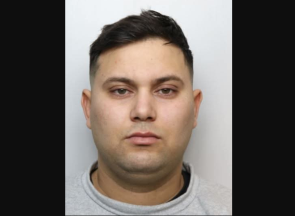 Poliția din Northamptonshire caută un tânăr român dat în urmărire după ce nu s-a prezentat la tribunal