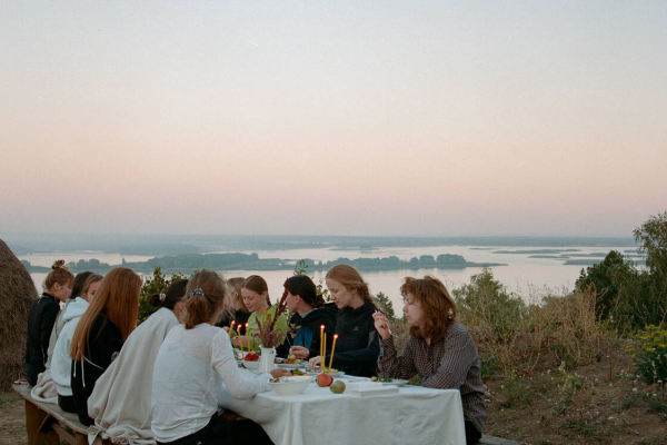 România, reprezentată la Victoria and Albert Museum din Londra, în cadrul simpozionului internațional Fluid Futures