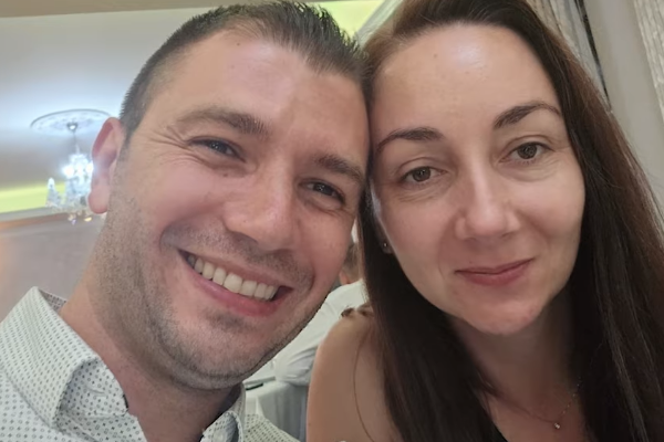 VIDEO - Doi români plecați din UK pentru a-și deschide o afacere în Cluj! Au devenit principalul furnizor de plante perene pentru peisagiștii din Transilvania