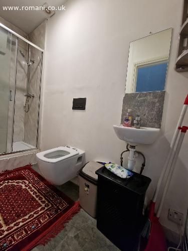 1 bedroom flat în E12 5AD