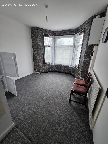 1 bedroom flat în IG3 8LL