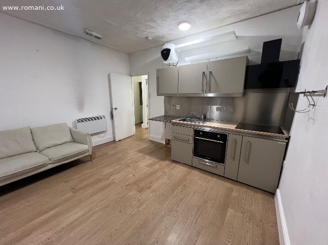 2 bedroom flat în IG1 1HA