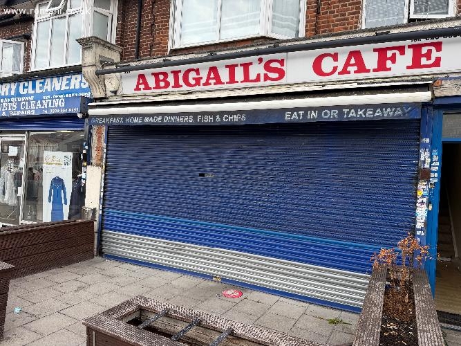 Angajăm personal pentru coffee shop -Gants Hill
