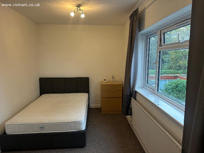 Camera dubla cu baie proprie