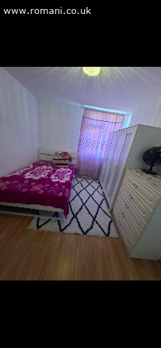 Camera dubla,de inchiriat 700£ pe luna fara depozit