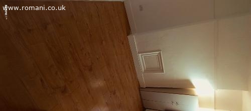 Cameră dublă frumoasă disponibilă în Upton Park, E7 8pp