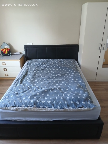 Cameră dublă în Dagenham RM10