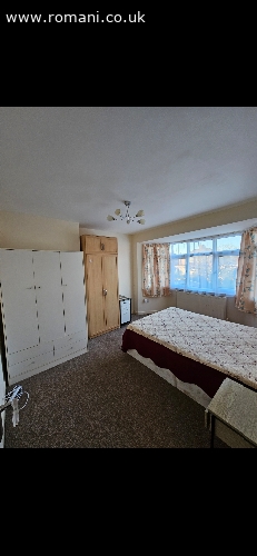 CAMERĂ DUBLĂ IN KINGSBURY