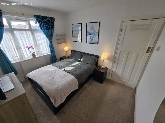 Camera dubla pentru o fata !!!£580