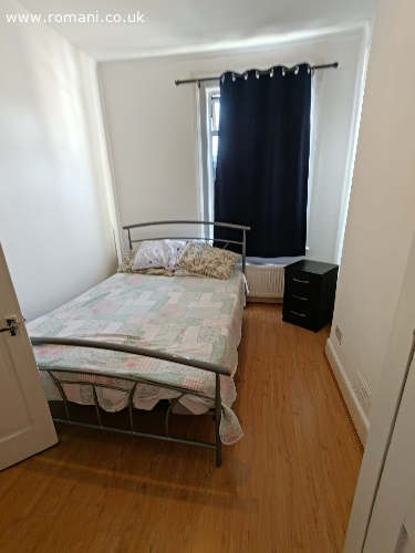 Camera in E17 9BP