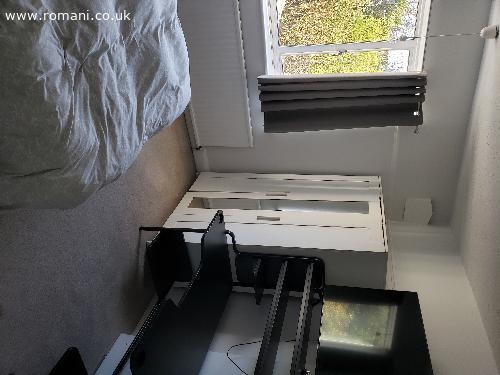 Camera King size in Blackheath (SE3) - £650