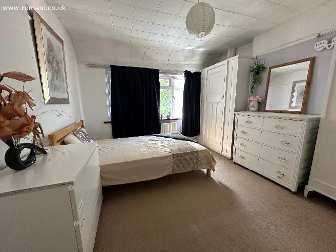 Camera single in Neasden £650/luna libera imediat