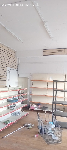De inchiriat spatiu comercial