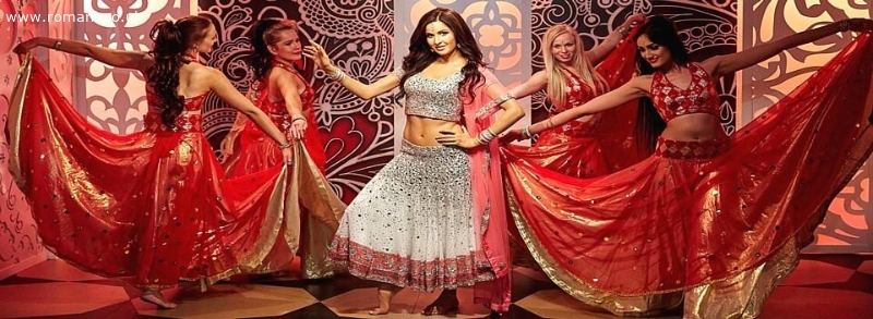 *Free training*High pay*Immediate start*Bollywood dancers*