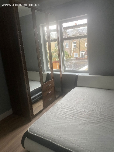 închiriere o cameră dublă în east ham cu 650