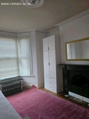 Inchiriez casa in Norrh Greenwich