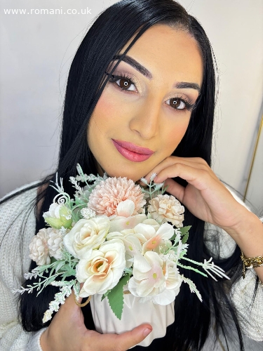 Make-up artist disponibil in londra