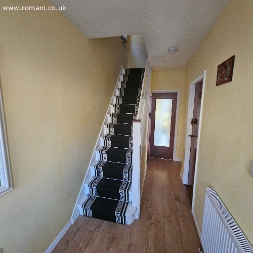 Ofer spre inchiriere camera dubla in Dagenham Heathway