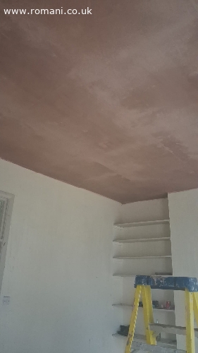 Plaster caut de munca
