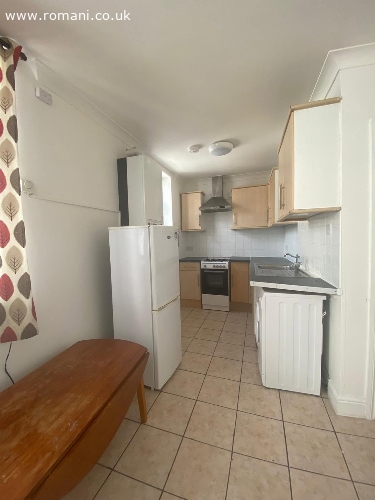 Studio flat / garsonieră în E7 8LW