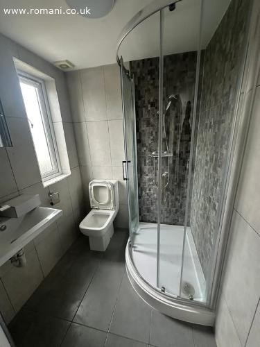 Studio Flat in Seven Kings