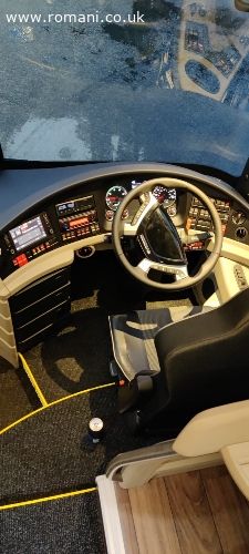 Vand companie de curierat UK-RO