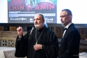 News - Stiri uk - 18239 filmul intre chin si amin a umplut st nektarios church din londra foto video