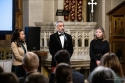 News - Stiri uk - 18239 filmul intre chin si amin a umplut st nektarios church din londra foto video