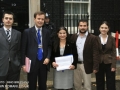 2008 - Evenimente ale comunitatii - Depunerea petitiei la Downing street